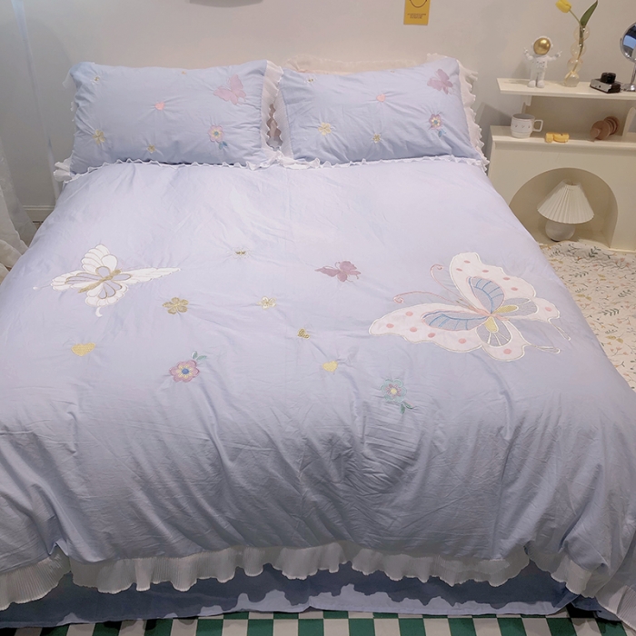 91家纺网 家纺一手货源 找家纺 2023新款A类母婴级全棉水洗棉绣花四件套--蝴蝶夫人系列实拍图 蝴蝶夫人-兰