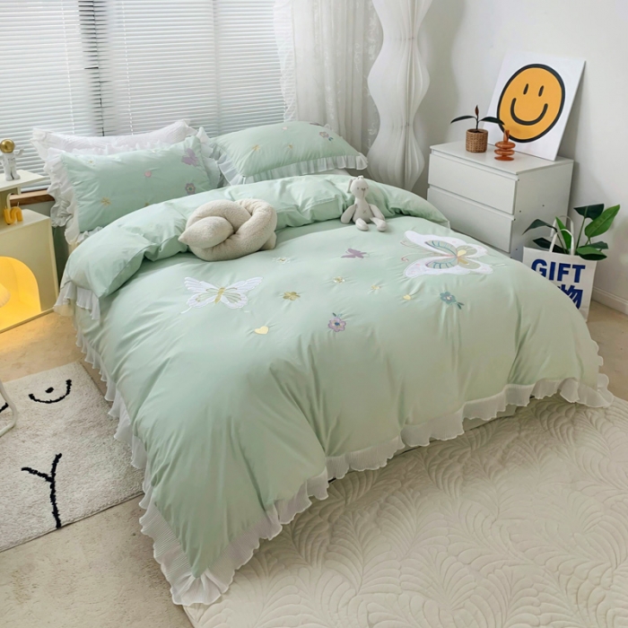 91家纺网 家纺一手货源 找家纺 2023新款A类母婴级全棉水洗棉绣花四件套--蝴蝶夫人系列棚拍图 蝴蝶夫人-绿