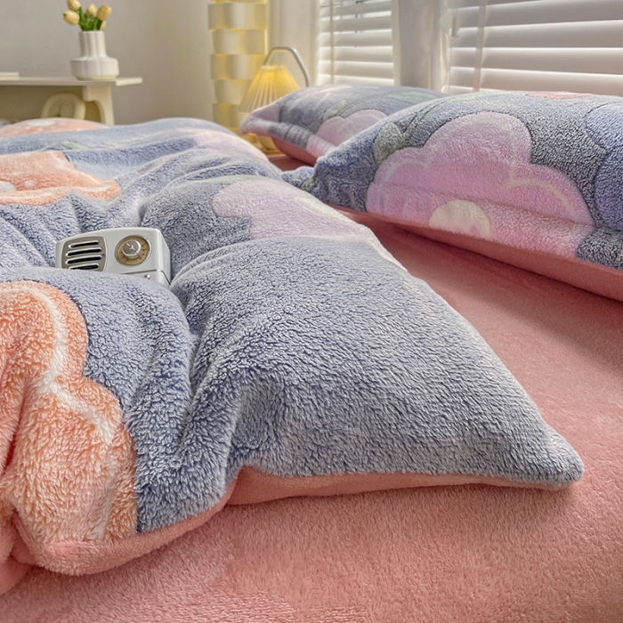 91家纺网 家纺一手货源 找家纺 宜家坊 2023新款高克重立体雪花绒四件套 系列一 太阳花