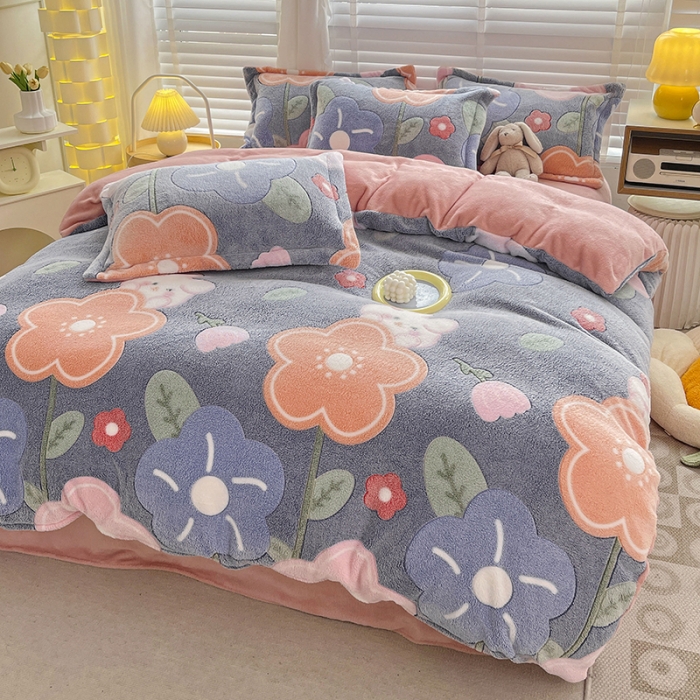 91家纺网 家纺一手货源 找家纺 宜家坊 2023新款高克重立体雪花绒四件套 系列一 太阳花