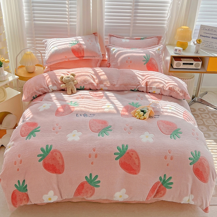 91家纺网 家纺一手货源 找家纺 宜家坊 2023新款高克重立体雪花绒四件套 系列一 小草莓