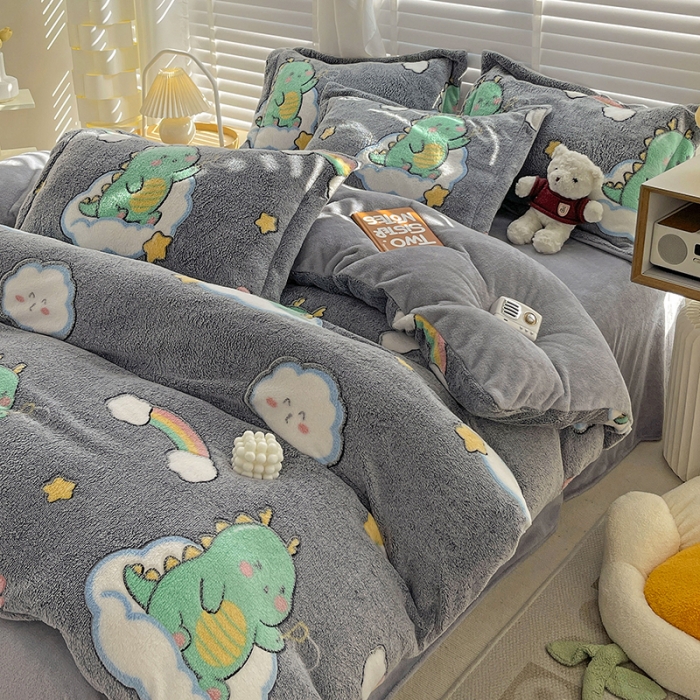 91家纺网 家纺一手货源 找家纺 宜家坊 2023新款高克重立体雪花绒四件套 系列一 小恐龙