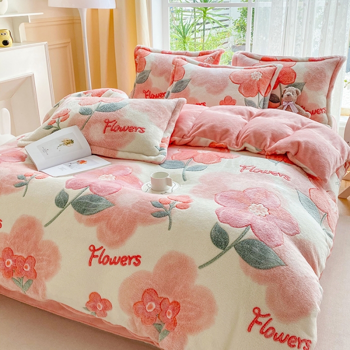 91家纺网 家纺一手货源 找家纺 宜家坊 2023新款高克重立体雪花绒四件套 系列二 爱蔓