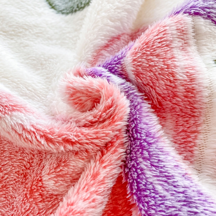 91家纺网 家纺一手货源 找家纺 宜家坊 2023新款高克重立体雪花绒四件套 系列二 爱心樱桃