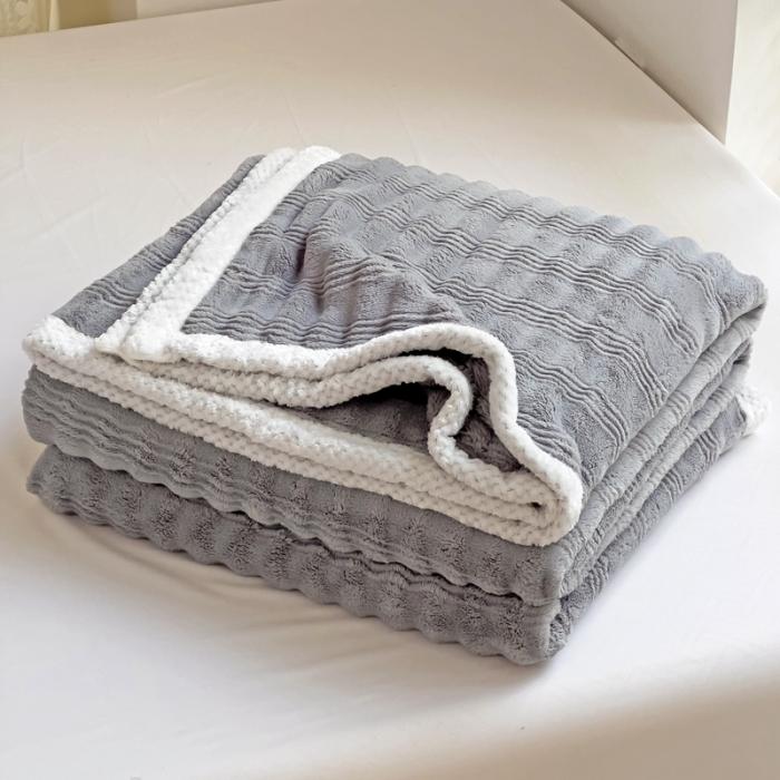 91家纺网 家纺一手货源 找家纺 法澳 2024新款A类仿兔毛绒300克牛奶绒多功能盖毯空调毯毛毯