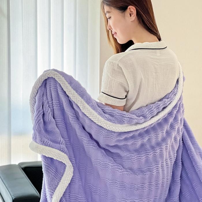 91家纺网 家纺一手货源 找家纺 法澳 2024新款A类仿兔毛绒300克牛奶绒多功能盖毯空调毯毛毯