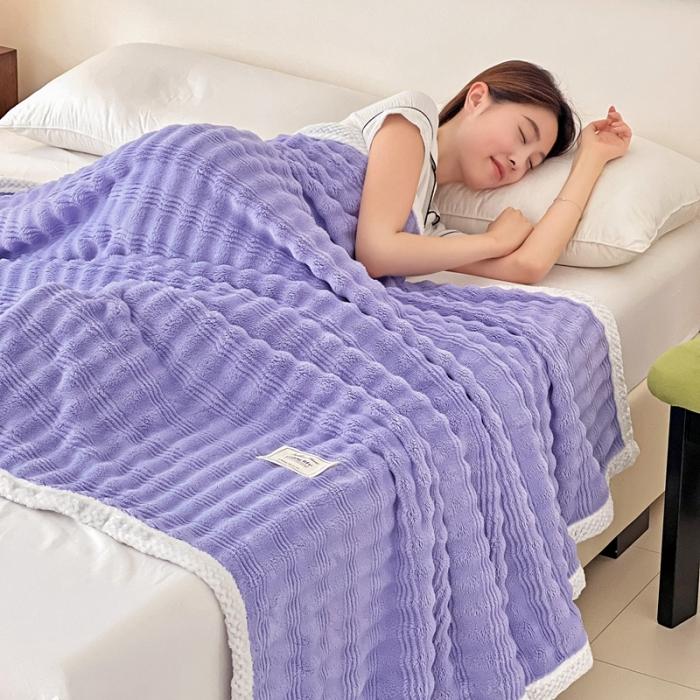 91家纺网 家纺一手货源 找家纺 法澳 2024新款A类仿兔毛绒300克牛奶绒多功能盖毯空调毯毛毯