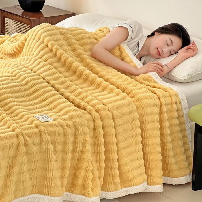 91家纺网 家纺一手货源 找家纺 法澳 2024新款A类仿兔毛绒300克牛奶绒多功能盖毯空调毯毛毯