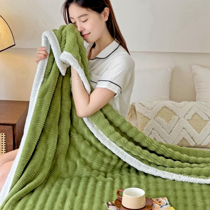 91家纺网 家纺一手货源 找家纺 法澳 2024新款A类仿兔毛绒300克牛奶绒多功能盖毯空调毯毛毯