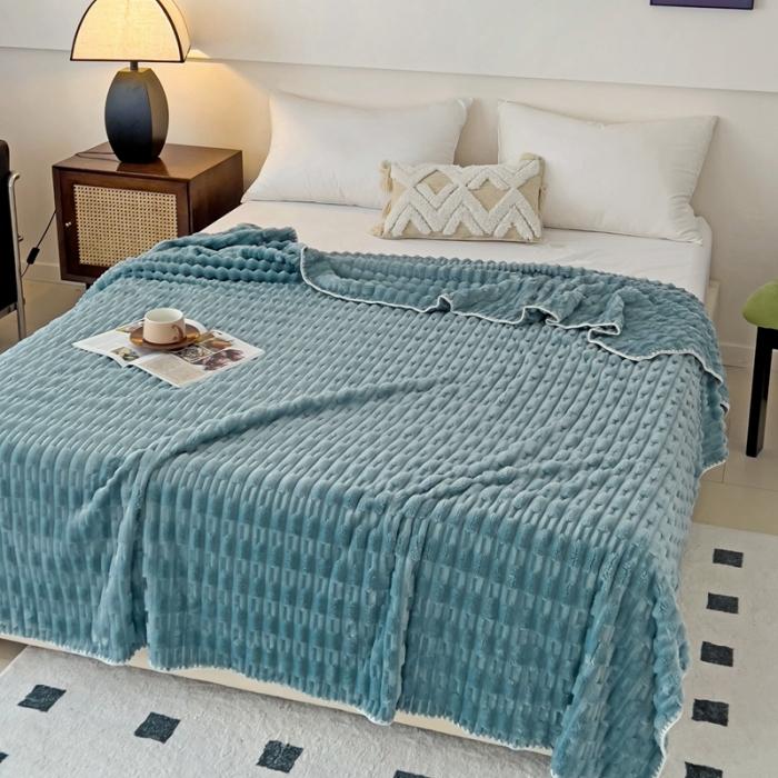 91家纺网 家纺一手货源 找家纺 法澳 2024新款A类仿兔毛绒300克牛奶绒多功能盖毯空调毯毛毯