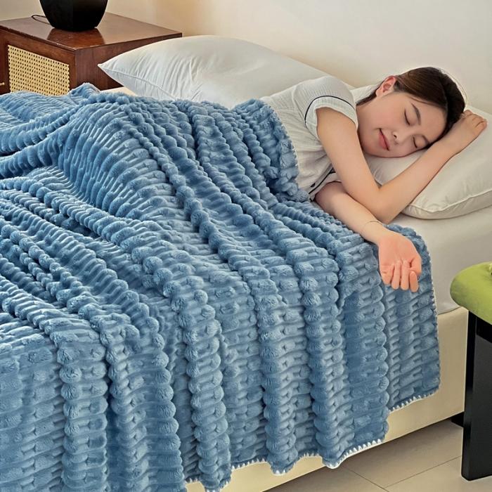 91家纺网 家纺一手货源 找家纺 法澳 2024新款A类仿兔毛绒300克牛奶绒多功能盖毯空调毯毛毯