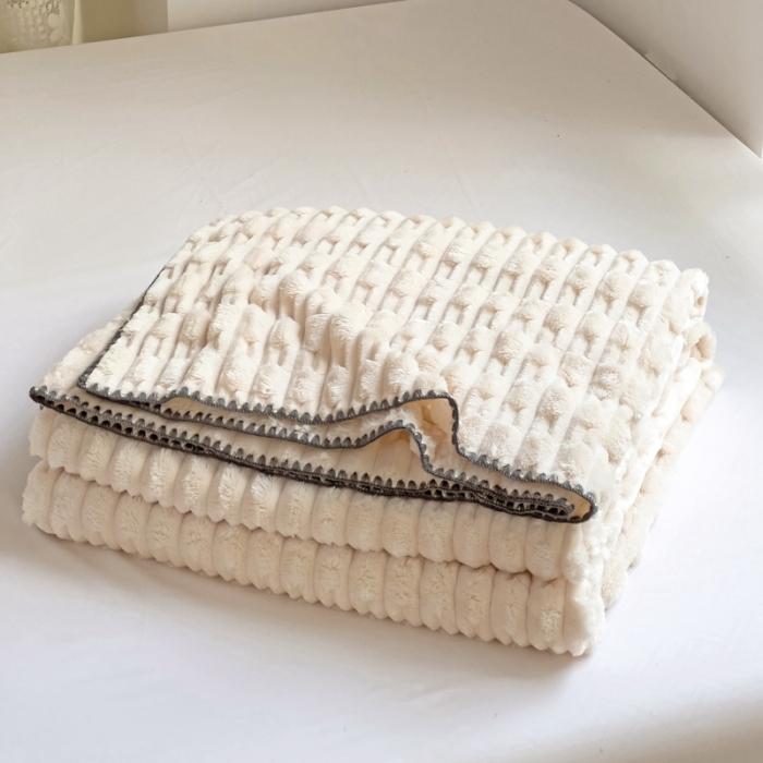 91家纺网 家纺一手货源 找家纺 法澳 2024新款A类仿兔毛绒300克牛奶绒多功能盖毯空调毯毛毯