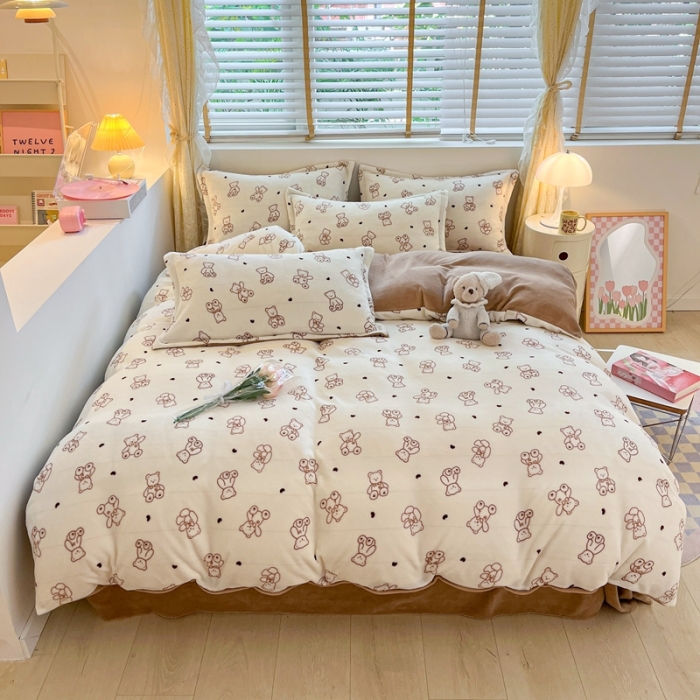 91家纺网 家纺一手货源 找家纺 康纳利 2023新款印花牛奶绒单被套 爱心熊