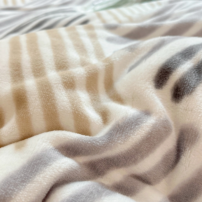 91家纺网 家纺一手货源 找家纺 康纳利 2023新款印花牛奶绒单被套 柏拉图