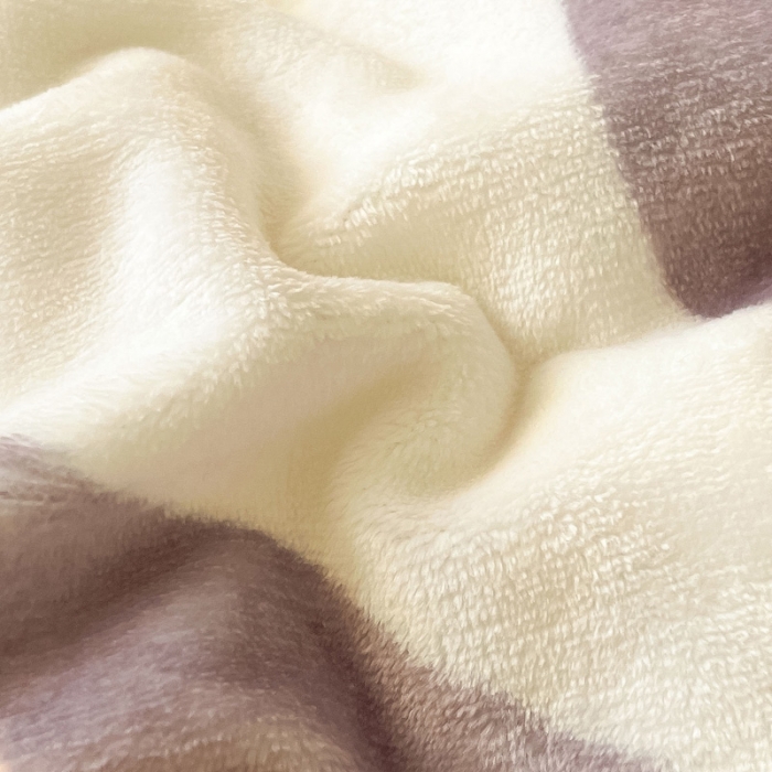 91家纺网 家纺一手货源 找家纺 金爱家 2023新款kt猫大阪加厚牛奶绒系列四件套 豹纹kt