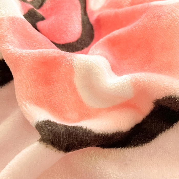 91家纺网 家纺一手货源 找家纺 金爱家 2023新款kt猫大阪加厚牛奶绒系列四件套 害羞kt