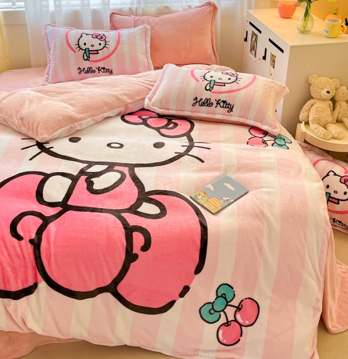 91家纺网 家纺一手货源 找家纺 金爱家 2023新款kt猫大阪加厚牛奶绒系列四件套 樱桃kt