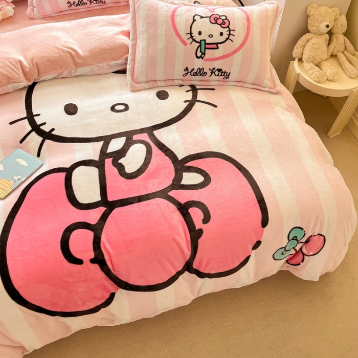 91家纺网 家纺一手货源 找家纺 金爱家 2023新款kt猫大阪加厚牛奶绒系列四件套 樱桃kt