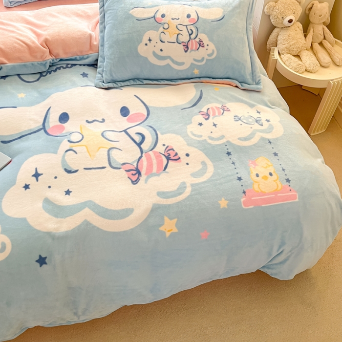 91家纺网 家纺一手货源 找家纺 金爱家 2023新款kt猫大阪加厚牛奶绒系列四件套 云朵玉桂狗