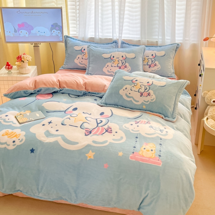 91家纺网 家纺一手货源 找家纺 金爱家 2023新款kt猫大阪加厚牛奶绒系列四件套 云朵玉桂狗