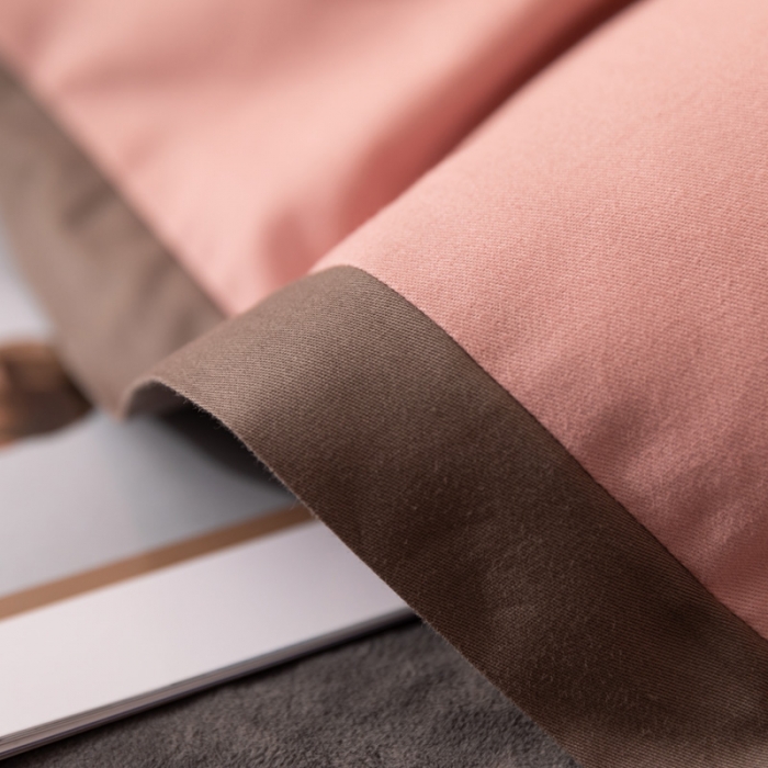 91家纺网 家纺一手货源 找家纺 蓝米卡夫 2024冬季升级款保暖全棉磨毛牛奶绒刺绣四件套 玛莎拉红