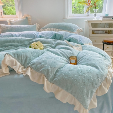 91家纺网 家纺一手货源 找家纺 总）其奥2025保暖加厚牛奶绒宝宝绒韩版公主风四件套花朵系列