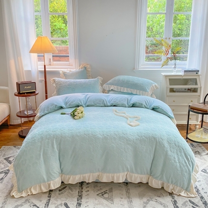 91家纺网 家纺一手货源 找家纺 (总)其奥2025保暖加厚牛奶绒宝宝绒韩版公主风四件套花朵系列