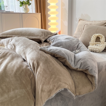 91家纺网 家纺一手货源 找家纺 （总）兰紫橙家纺纯色双拼双面绒法兰绒牛奶绒四件套被套-全尺寸