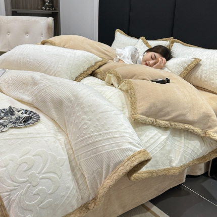 91家纺网 家纺一手货源 找家纺 总苏米娜2023新款加厚8.5斤雕花牛奶绒包边四件套宝宝兔兔毛绒床裙款