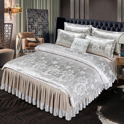 91家纺网 家纺一手货源 找家纺 莱欧纳 2025新款欧式提花床裙四件套 唯美盛典-灰色
