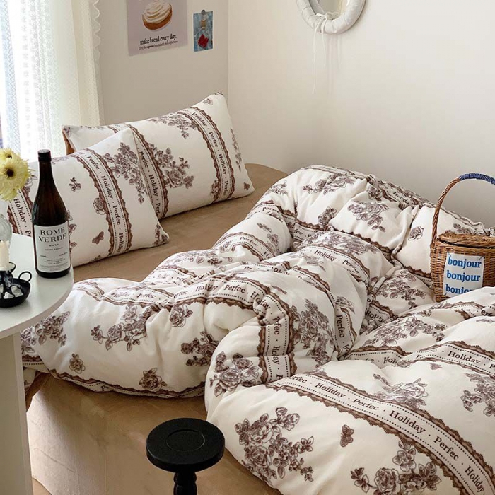 91家纺网 家纺一手货源 找家纺 美乐迪家纺 2023秋冬新款保暖牛奶绒四件套 罗马假日