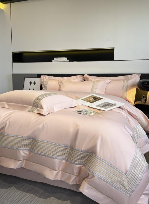 91家纺网 家纺一手货源 找家纺 高档礼盒装七星级酒店风双面加密加厚100%纯棉全棉刺绣四件套长绒棉床笠 极光-粉