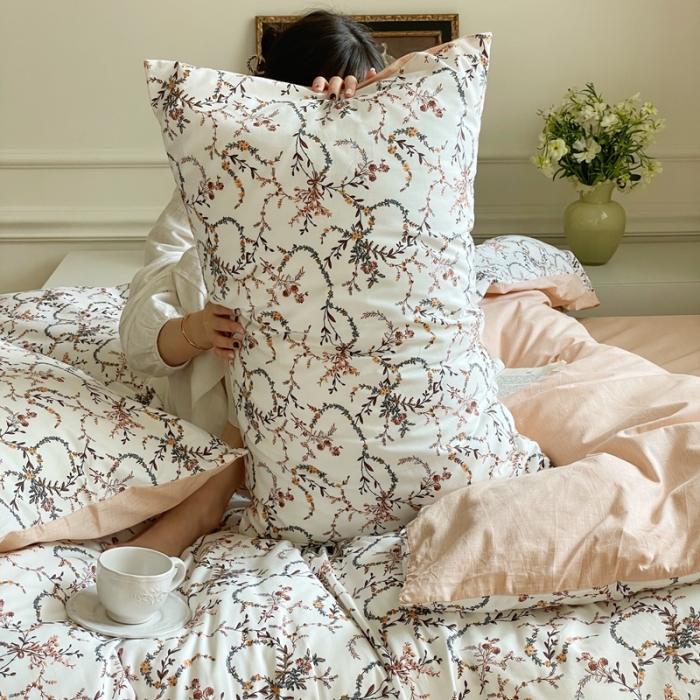 91家纺网 家纺一手货源 找家纺 畅畅家纺 2023新款13372全棉小清新简约系列四件套 安娜