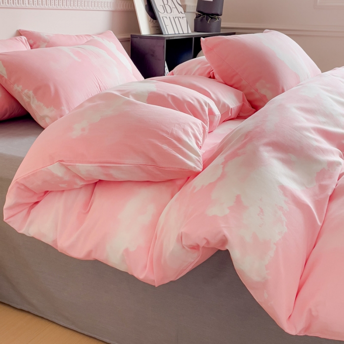 91家纺网 家纺一手货源 找家纺 畅畅家纺 2023新款13372全棉小清新简约系列四件套 梦幻