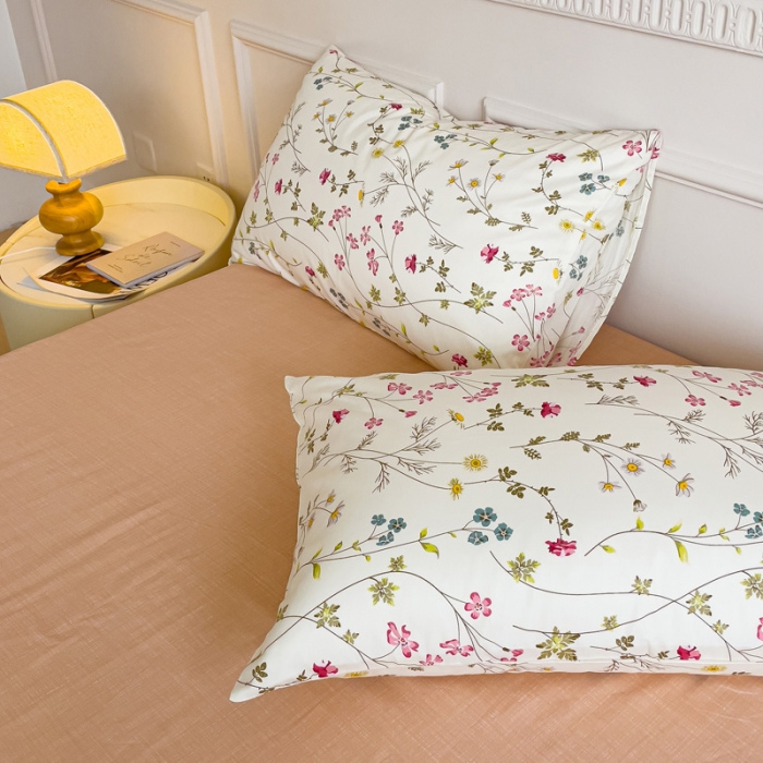 91家纺网 家纺一手货源 找家纺 畅畅家纺 2023新款13372全棉小清新简约系列四件套 凝香