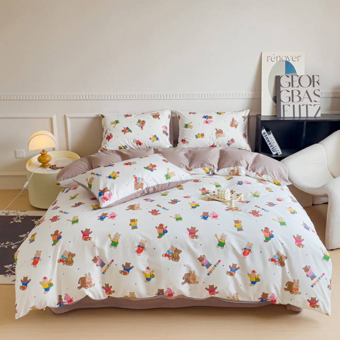 91家纺网 家纺一手货源 找家纺 畅畅家纺 2023新款13372全棉小清新简约系列四件套 小熊可可