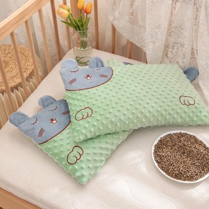 91家纺网 家纺一手货源 找家纺 总织布人2023新款枕芯幼儿园儿童学生枕猫咪刺绣豆豆绒安抚枕枕套+枕芯