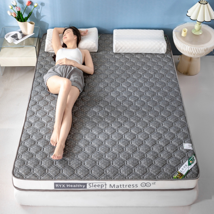 91家纺网 家纺一手货源 找家纺 缔莱  2023新款A类针织乳胶抗压记忆棉乳胶床垫-字母边款 菱形灰（白）