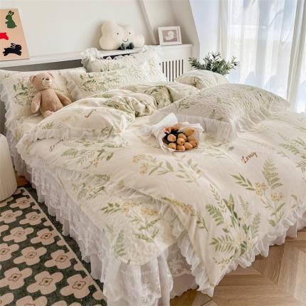 91家纺网 家纺一手货源 找家纺 添越 2024新款牛奶绒夹棉床盖三件套四件套 花叶漫舞