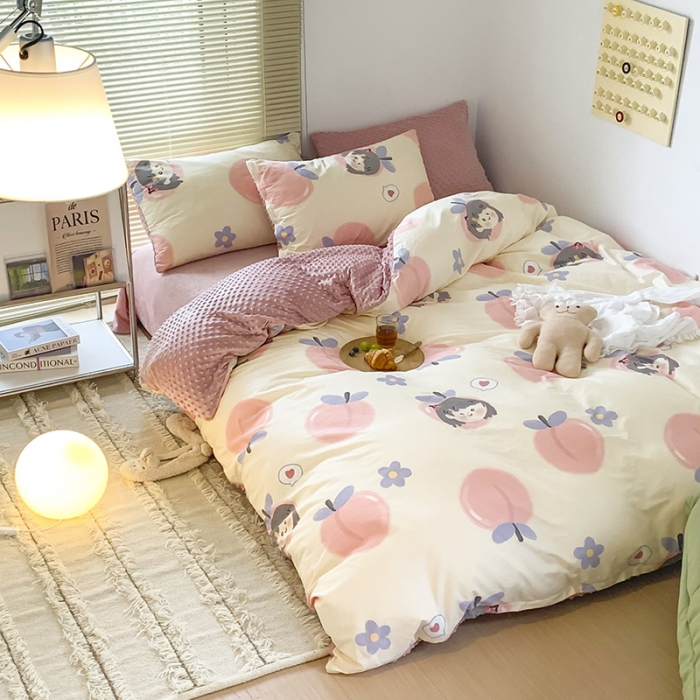 91家纺网 家纺一手货源 找家纺 金奇达 2023新款豆豆棉绒四件套 蜜桃女孩