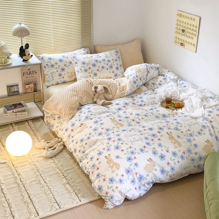 91家纺网 家纺一手货源 找家纺 金奇达 2023新款豆豆棉绒四件套 花间小兔