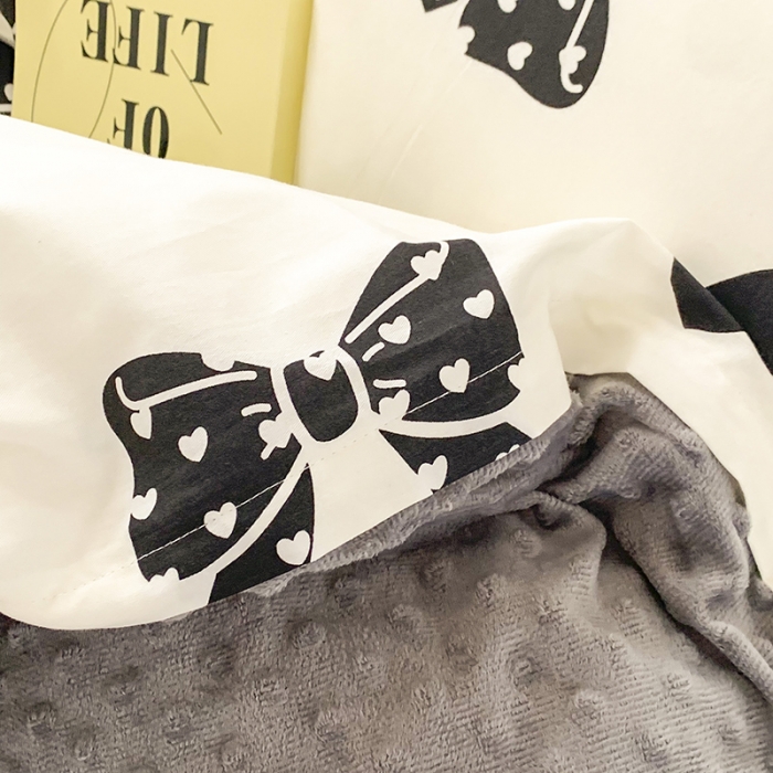 91家纺网 家纺一手货源 找家纺 金奇达 2023新款豆豆棉绒四件套 黑糖爱心