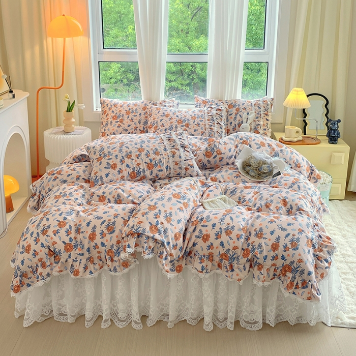 91家纺网 家纺一手货源 找家纺 罗艺轩 2024新款全棉蕾丝夹棉床裙巴黎春天系列四件套 丹尼斯