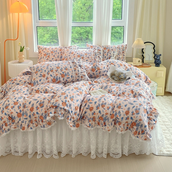 91家纺网 家纺一手货源 找家纺 罗艺轩 2024新款全棉蕾丝夹棉床裙巴黎春天系列四件套 丹尼斯