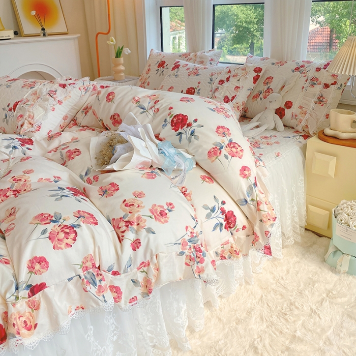 91家纺网 家纺一手货源 找家纺 罗艺轩 2024新款全棉蕾丝夹棉床裙巴黎春天系列四件套 复古花季