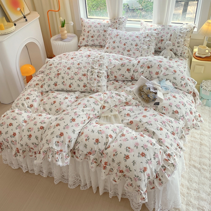 91家纺网 家纺一手货源 找家纺 罗艺轩 2024新款全棉蕾丝夹棉床裙巴黎春天系列四件套 花瓣秘境