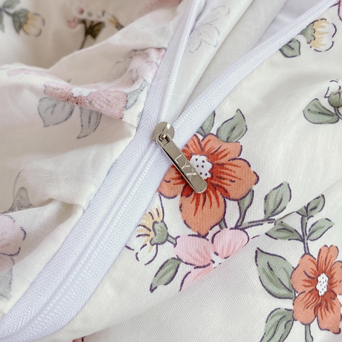 91家纺网 家纺一手货源 找家纺 罗艺轩 2024新款全棉蕾丝夹棉床裙巴黎春天系列四件套 花瓣秘境