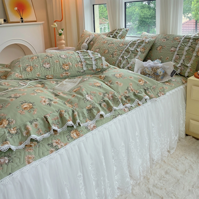 91家纺网 家纺一手货源 找家纺 罗艺轩 2024新款全棉蕾丝夹棉床裙巴黎春天系列四件套 花枝雅韵