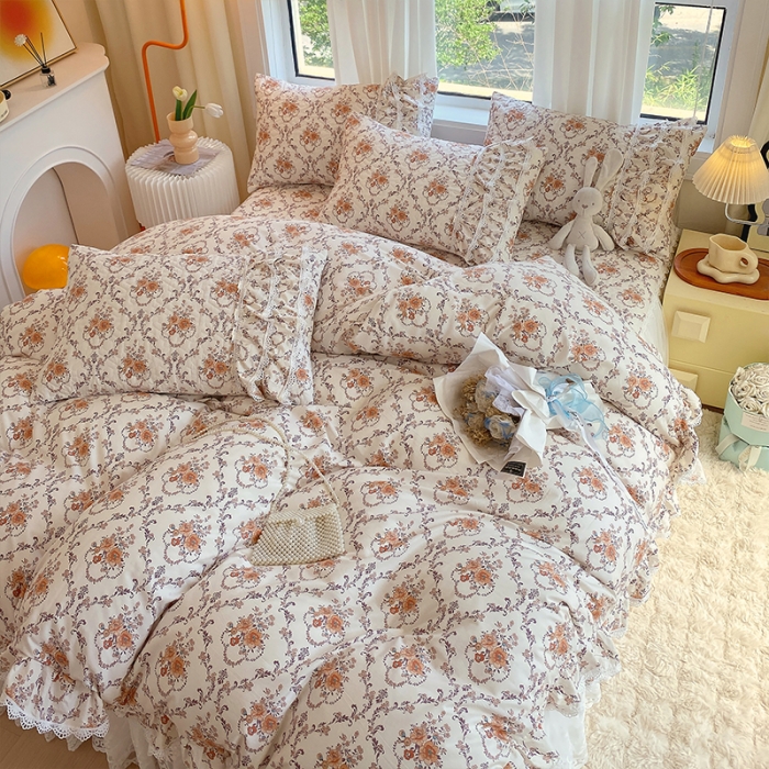 91家纺网 家纺一手货源 找家纺 罗艺轩 2024新款全棉蕾丝夹棉床裙巴黎春天系列四件套 赛娅