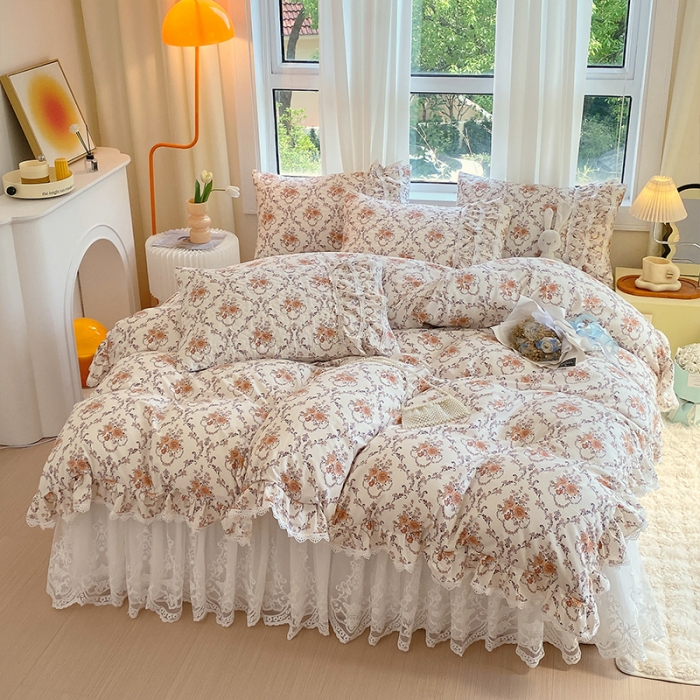 91家纺网 家纺一手货源 找家纺 罗艺轩 2024新款全棉蕾丝夹棉床裙巴黎春天系列四件套 赛娅